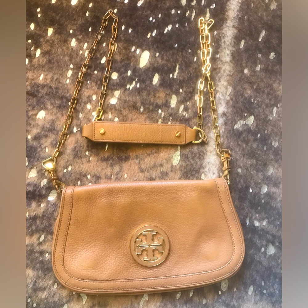 Tory Burch Logo Amanda leather crossbody brown